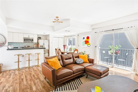 Copropriété à louer à Miami, Floride: 2 chambres, 113.71 m2 № 1897110 - photo 4
