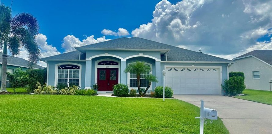 Casa en Winter Haven, Florida 3 dormitorios, 195.75 m2 № 2167194