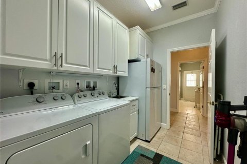 Casa en venta en Winter Haven, Florida, 3 dormitorios, 195.75 m2 № 2167194 - foto 27