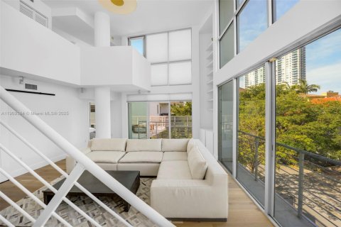 Copropriété à louer à Miami Beach, Floride: 2 chambres, 117.71 m2 № 1966329 - photo 4