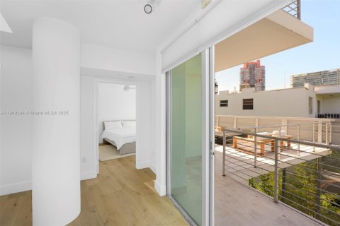 Copropriété à louer à Miami Beach, Floride: 2 chambres, 117.71 m2 № 1966329 - photo 8