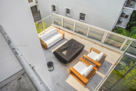 Copropriété à louer à Miami Beach, Floride: 2 chambres, 117.71 m2 № 1966329 - photo 11