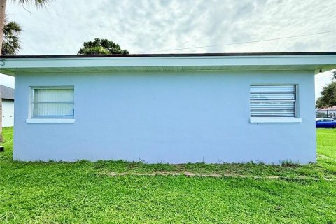 House in Melbourne, Florida 3 bedrooms, 150.69 sq.m. № 1919652 - photo 26