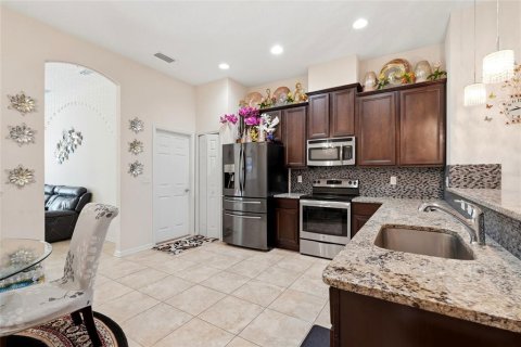 Villa ou maison à vendre à Gainesville, Floride: 4 chambres, 174.84 m2 № 2419327 - photo 11