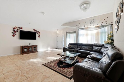Villa ou maison à vendre à Gainesville, Floride: 4 chambres, 174.84 m2 № 2419327 - photo 5