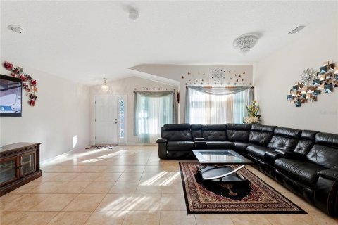 Villa ou maison à vendre à Gainesville, Floride: 4 chambres, 174.84 m2 № 2419327 - photo 4
