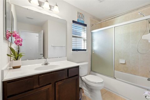 Villa ou maison à vendre à Gainesville, Floride: 4 chambres, 174.84 m2 № 2419327 - photo 19