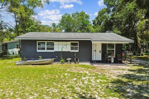 House in Mount Dora, Florida 3 bedrooms, 76.92 sq.m. № 1880731 - photo 2