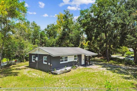 House in Mount Dora, Florida 3 bedrooms, 76.92 sq.m. № 1880731 - photo 24