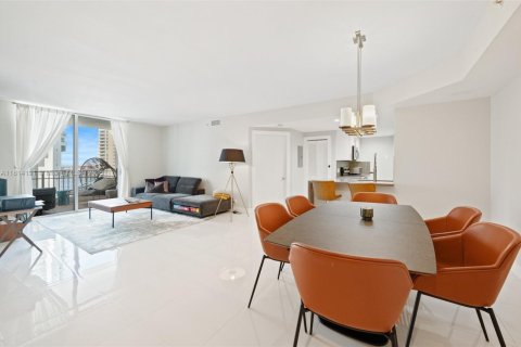 Copropriété à vendre à Miami, Floride: 2 chambres, 114.83 m2 № 1960480 - photo 8