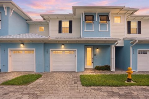 Condominio en Bonita Springs, Florida, 3 dormitorios № 2202140