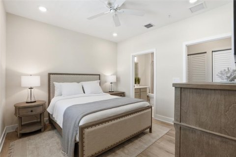 Condominio en venta en Bonita Springs, Florida, 3 dormitorios, 161.46 m2 № 2202140 - foto 28
