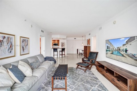 Condo in Fort Lauderdale, Florida, 2 bedrooms  № 2004271 - photo 30