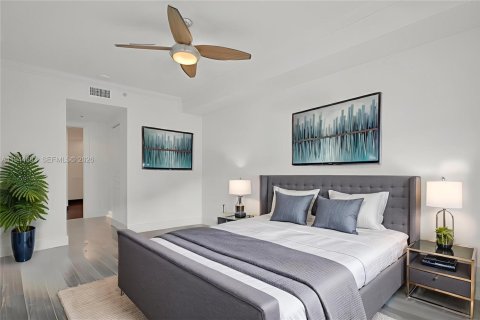 Condo in Fort Lauderdale, Florida, 2 bedrooms  № 2004271 - photo 19