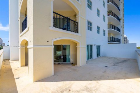 Condominio en venta en Miami, Florida, 2 dormitorios, 94.57 m2 № 1695432 - foto 21