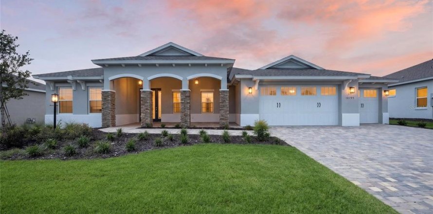 Casa en Ocala, Florida 2 dormitorios, 199.28 m2 № 2349623
