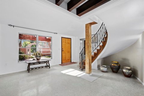 House in Longboat Key, Florida 3 bedrooms, 269.88 sq.m. № 1900882 - photo 17
