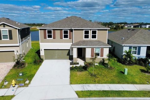 Casa en alquiler en Parrish, Florida, 5 dormitorios, 238.39 m2 № 1907914 - foto 1