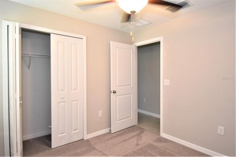 House in Ruskin, Florida 4 bedrooms, 179.77 sq.m. № 1912185 - photo 17