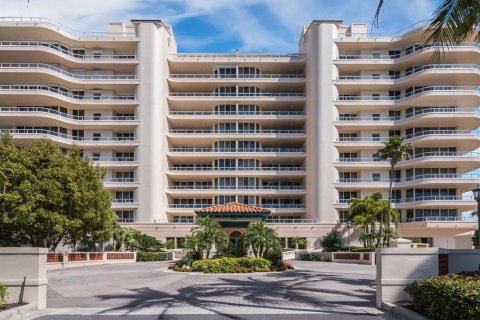 Copropriété à vendre à Longboat Key, Floride: 3 chambres, 209.03 m2 № 2405561 - photo 2