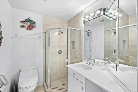 Copropriété à vendre à Longboat Key, Floride: 3 chambres, 209.03 m2 № 2405561 - photo 21