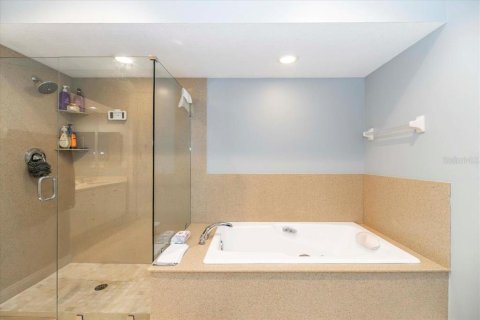 Condominio en venta en Bradenton, Florida, 3 dormitorios, 184.04 m2 № 1793389 - foto 28