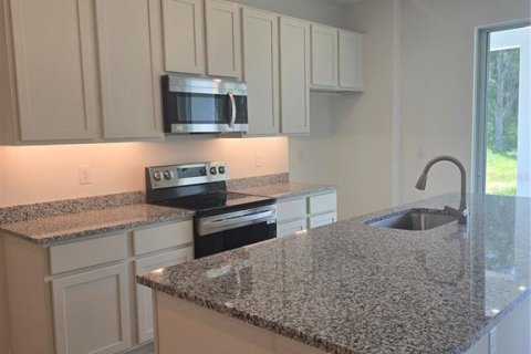 Touwnhouse à vendre à DeLand, Floride: 3 chambres, 157.28 m2 № 1783199 - photo 6