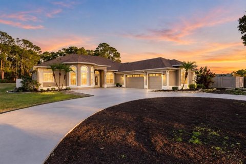 House in DeBary, Florida 6 bedrooms, 283.54 sq.m. № 2339163
