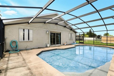 Casa en alquiler en Orlando, Florida, 2 dormitorios, 113.71 m2 № 1913942 - foto 25