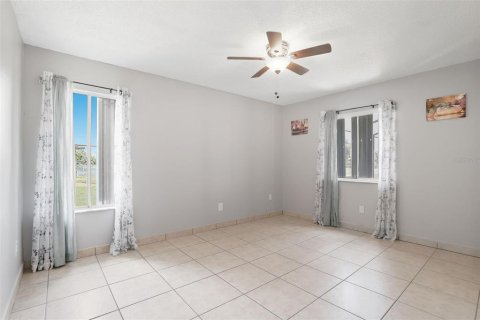 Villa ou maison à louer à Orlando, Floride: 2 chambres, 113.71 m2 № 1913942 - photo 14