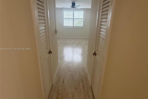 Condominio en venta en South Daytona, Florida, 2 dormitorios № 2036503 - foto 13