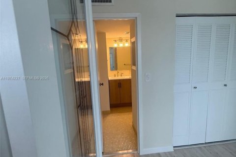 Condominio en venta en South Daytona, Florida, 2 dormitorios № 2036503 - foto 24