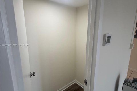 Condominio en venta en South Daytona, Florida, 2 dormitorios № 2036503 - foto 27