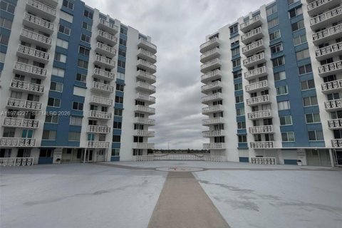 Condominio en venta en South Daytona, Florida, 2 dormitorios № 2036503 - foto 2