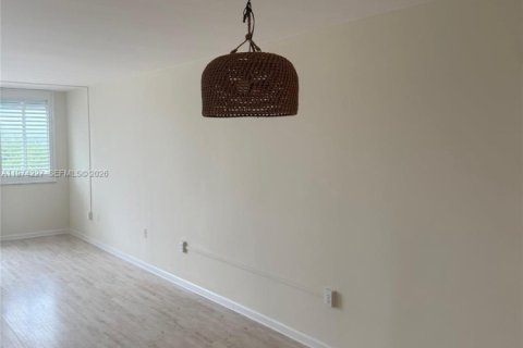 Condominio en venta en South Daytona, Florida, 2 dormitorios № 2036503 - foto 8