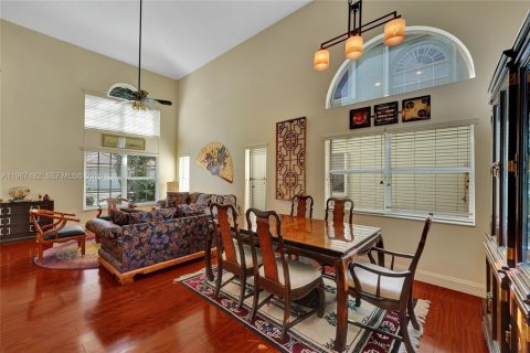 Villa ou maison à vendre à Davie, Floride: 4 chambres, 193.61 m2 № 2028674 - photo 5