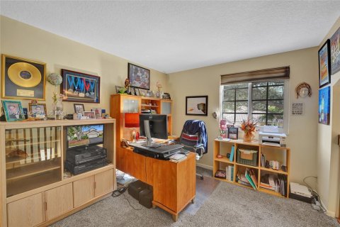 Villa ou maison à vendre à Davie, Floride: 4 chambres, 193.61 m2 № 2028674 - photo 24