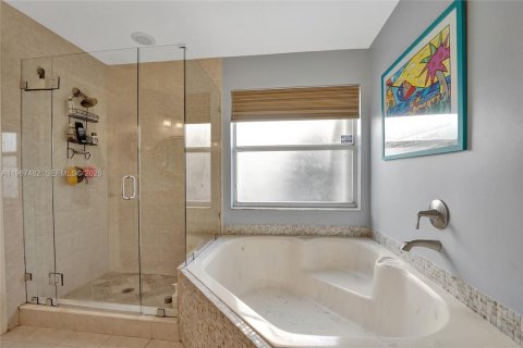 Villa ou maison à vendre à Davie, Floride: 4 chambres, 193.61 m2 № 2028674 - photo 16