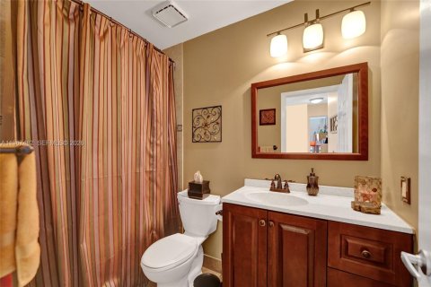 Villa ou maison à vendre à Davie, Floride: 4 chambres, 193.61 m2 № 2028674 - photo 21