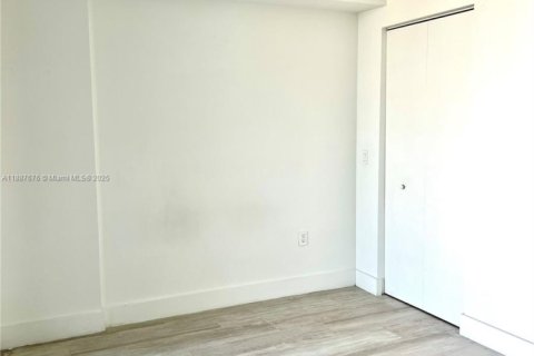 Copropriété à louer à Miami, Floride: 1 chambre, 63.27 m2 № 1941734 - photo 25