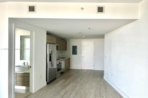 Copropriété à louer à Miami, Floride: 1 chambre, 63.27 m2 № 1941734 - photo 8
