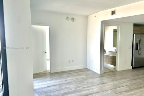 Copropriété à louer à Miami, Floride: 1 chambre, 63.27 m2 № 1941734 - photo 13