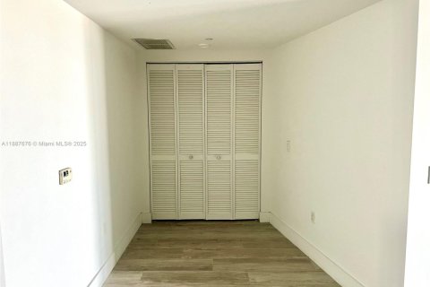 Copropriété à louer à Miami, Floride: 1 chambre, 63.27 m2 № 1941734 - photo 5