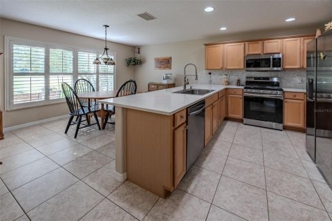 House in Ocala, Florida 3 bedrooms, 166.67 sq.m. № 2205263 - photo 19