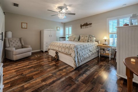 House in Ocala, Florida 3 bedrooms, 166.67 sq.m. № 2205263 - photo 24