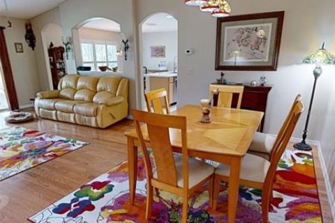 House in Ocala, Florida 3 bedrooms, 166.67 sq.m. № 2205263 - photo 6