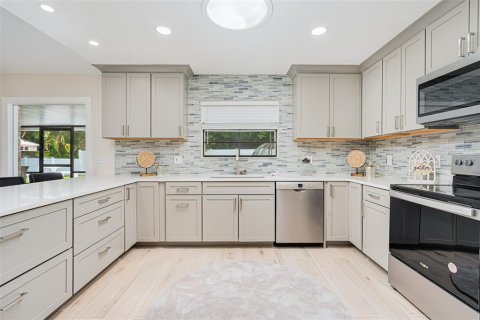 Villa ou maison à vendre à Ponce Inlet, Floride: 4 chambres, 234.67 m2 № 1618701 - photo 26