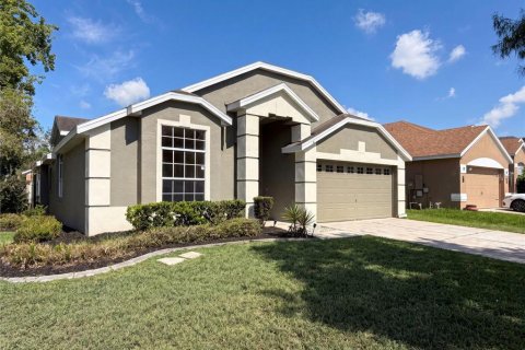 House in Orlando, Florida 4 bedrooms, 176.61 sq.m. № 2199016 - photo 28