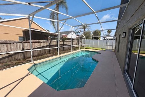House in Orlando, Florida 4 bedrooms, 176.61 sq.m. № 2199016 - photo 29