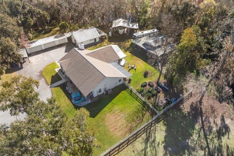 House in Edgewater, Florida 5 bedrooms, 217.67 sq.m. № 2103751 - photo 16